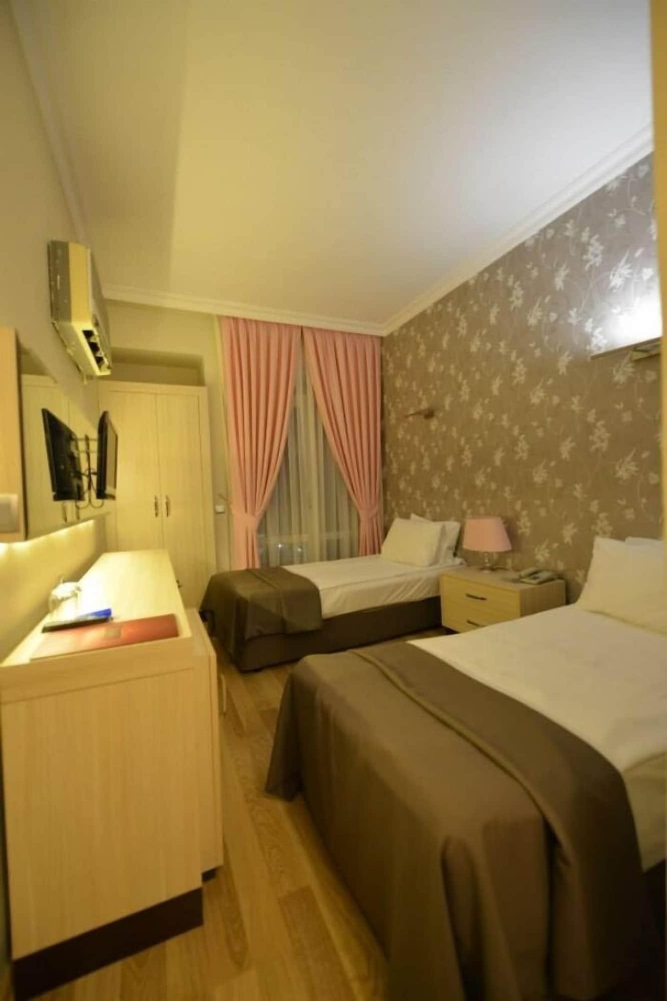 Winecity Hotel 뎀레 외부 사진