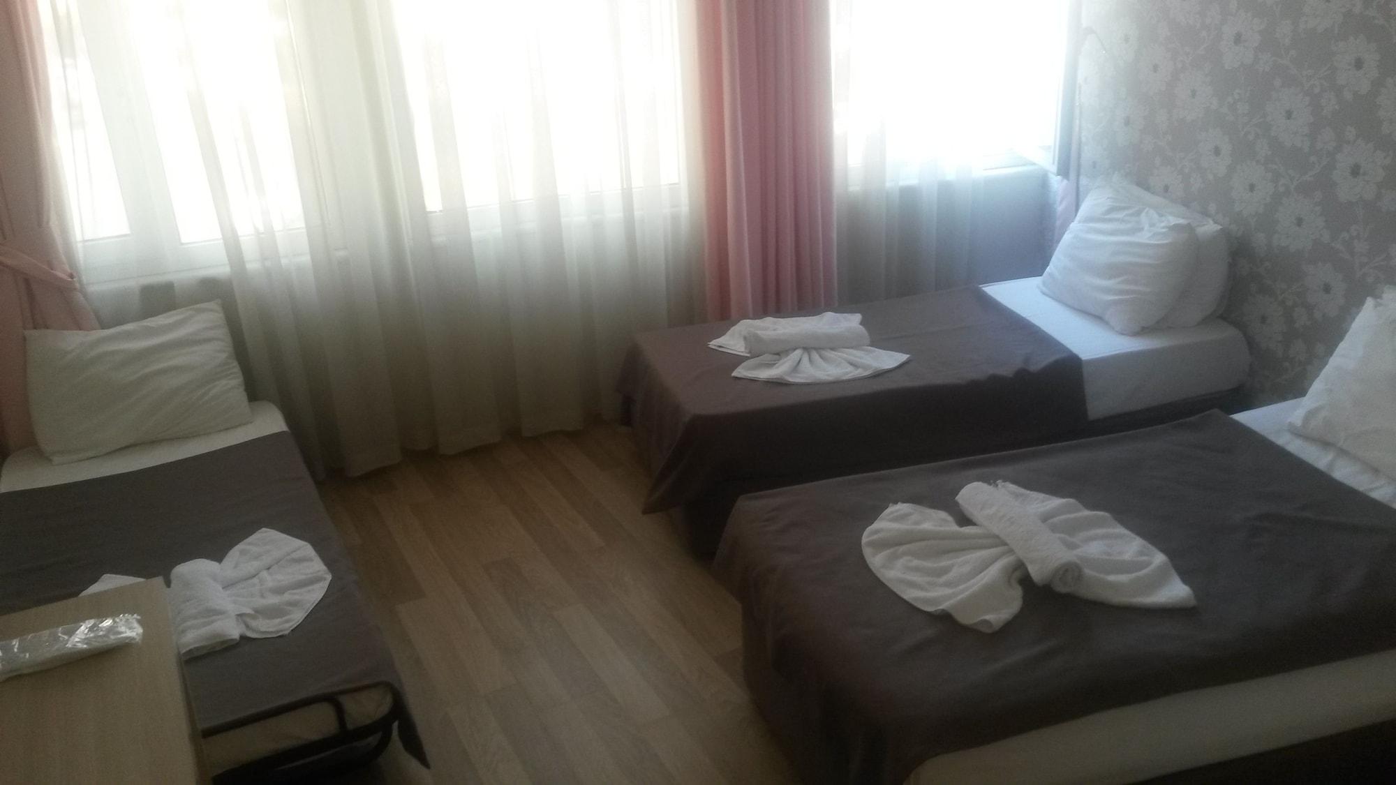 Winecity Hotel 뎀레 외부 사진