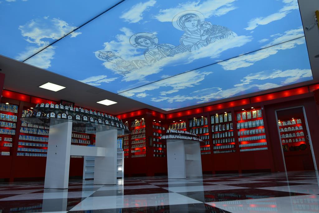 Winecity Hotel 뎀레 외부 사진