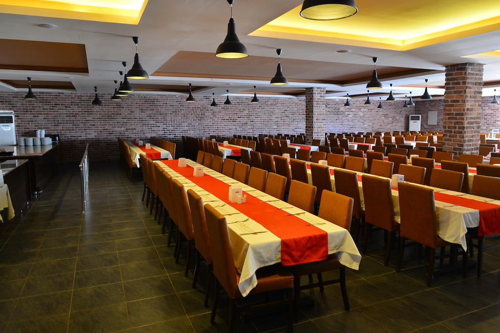 Winecity Hotel 뎀레 외부 사진