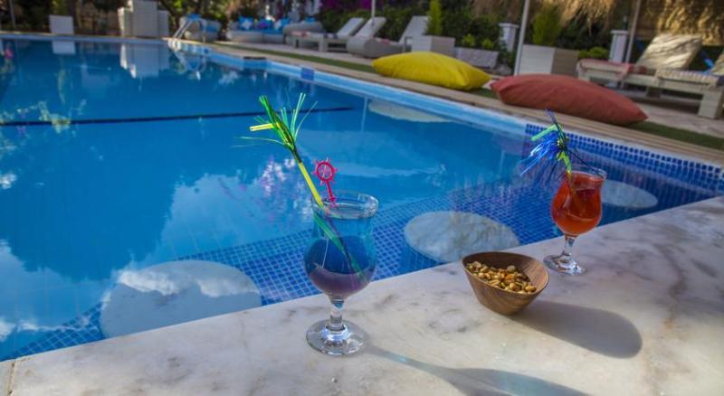 Winecity Hotel 뎀레 외부 사진