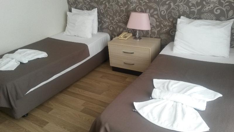 Winecity Hotel 뎀레 외부 사진